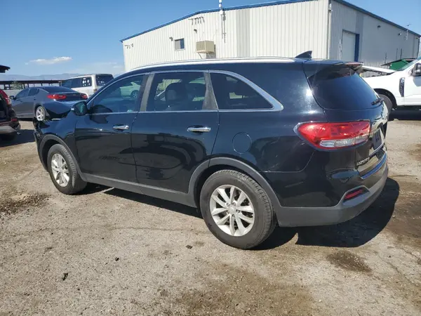 5XYPG4A58HG278808 2017 KIA SORENTO - Image 2