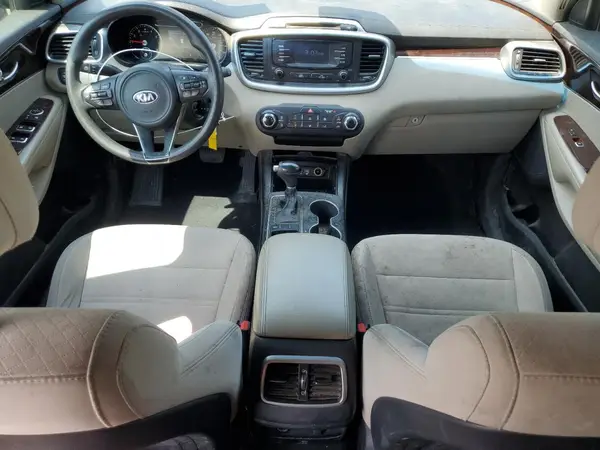 5XYPG4A58HG311323 2017 KIA SORENTO - Image 8