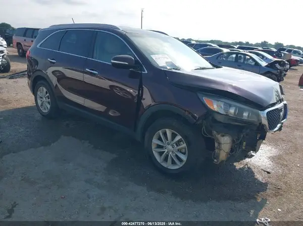 5XYPG4A58HG319048 2017 KIA SORENTO - Image 1