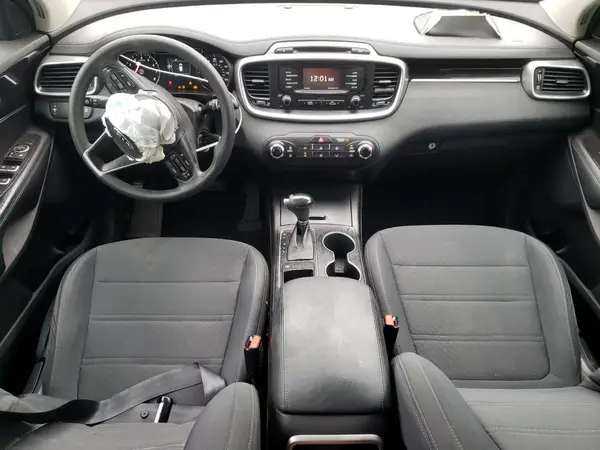 5XYPG4A58HG320345 2017 KIA SORENTO - Image 8