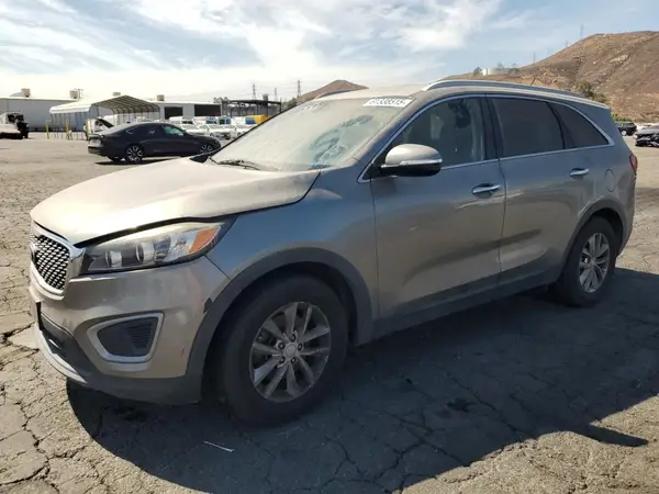 5XYPG4A58HG322547 2017 KIA SORENTO - Image 1
