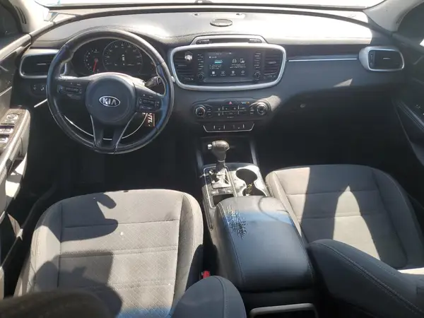5XYPG4A58JG356378 2018 KIA SORENTO - Image 8