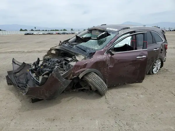 5XYPG4A58JG357658 2018 KIA SORENTO - Image 1