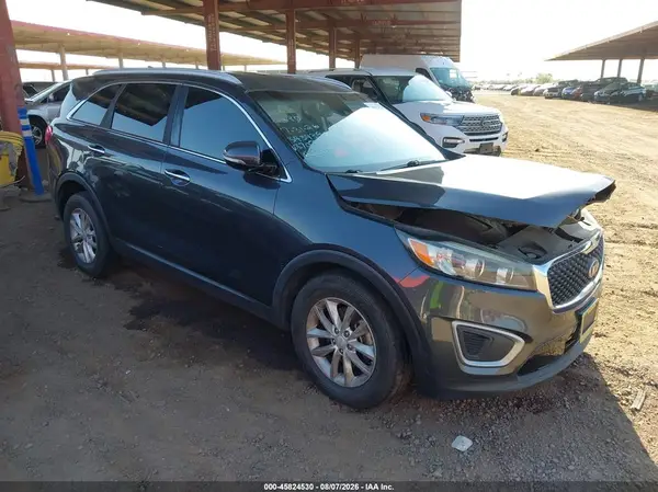 5XYPG4A58JG370779 2018 KIA SORENTO - Image 1