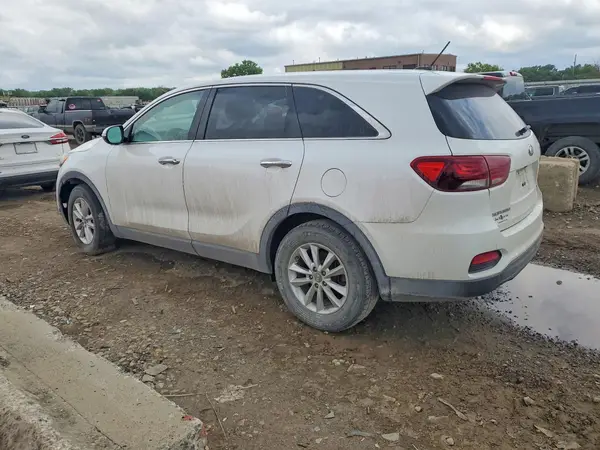 5XYPG4A58KG440914 2019 KIA SORENTO - Image 2
