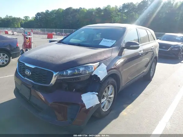 5XYPG4A58KG476070 2019 KIA SORENTO - Image 2