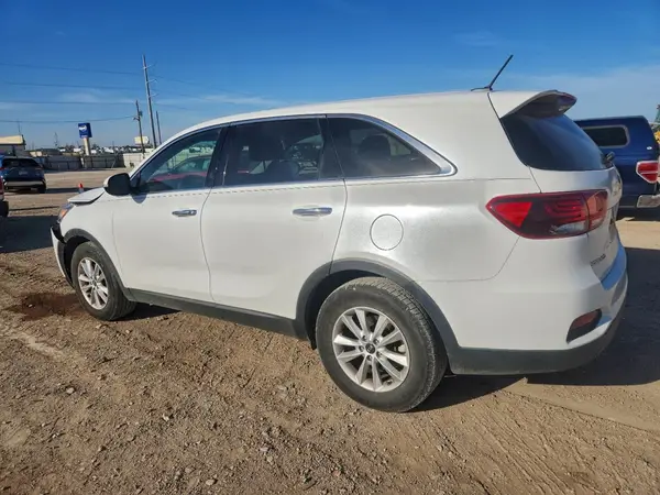5XYPG4A58KG477638 2019 KIA SORENTO - Image 2