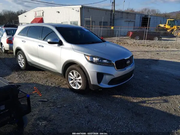 5XYPG4A58KG481415 2019 KIA SORENTO - Image 1