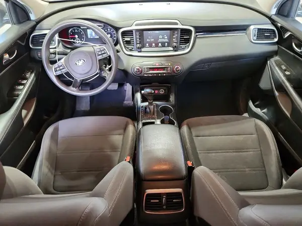 5XYPG4A58KG482306 2019 KIA SORENTO - Image 8