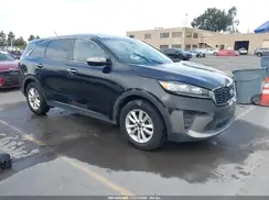 5XYPG4A58KG483679 2019 KIA SORENTO