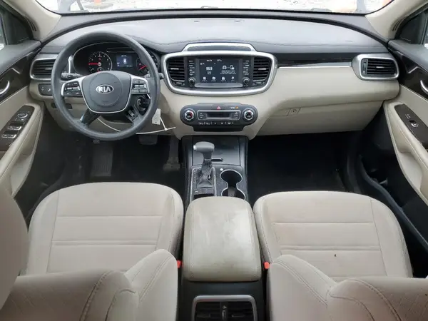 5XYPG4A58KG484475 2019 KIA SORENTO - Image 8