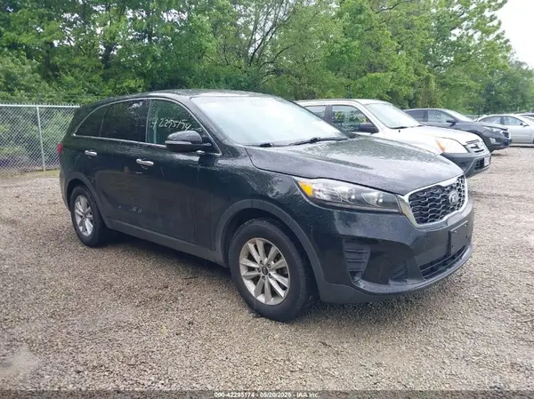 5XYPG4A58KG487814 2019 KIA SORENTO - Image 1