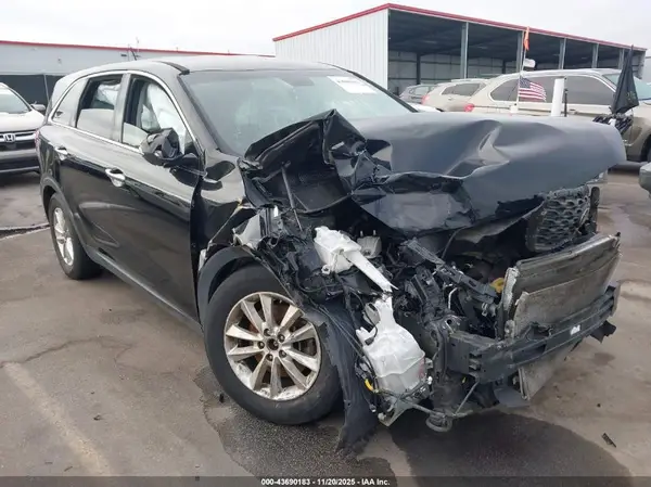 5XYPG4A58KG489658 2019 KIA SORENTO - Image 1