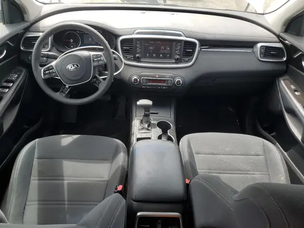 5XYPG4A58KG494018 2019 KIA SORENTO - Image 8