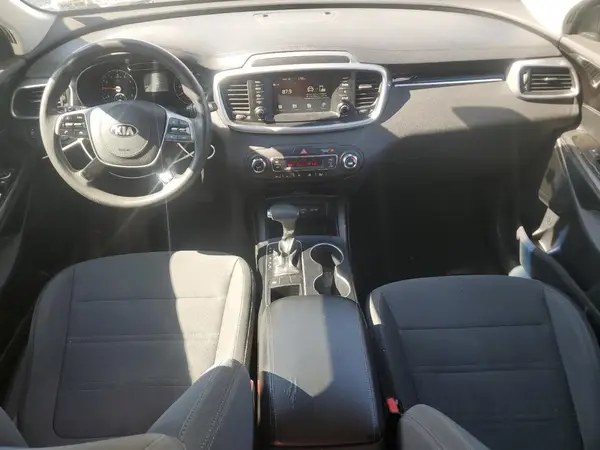 5XYPG4A58KG512257 2019 KIA SORENTO - Image 8