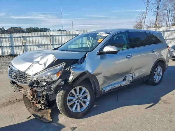 5XYPG4A58KG559935 2019 KIA SORENTO - Image 1