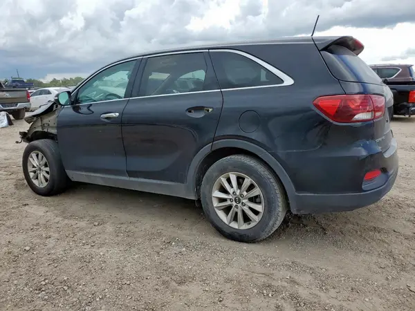 5XYPG4A58KG560793 2019 KIA SORENTO - Image 2