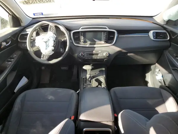 5XYPG4A58KG561278 2019 KIA SORENTO - Image 8