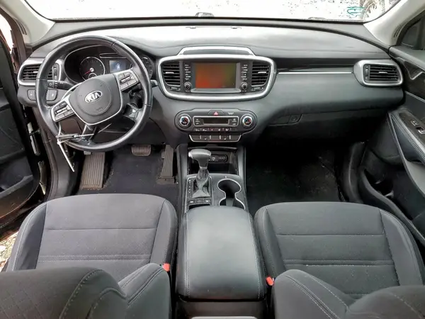 5XYPG4A58KG594846 2019 KIA SORENTO - Image 8