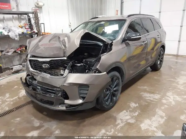5XYPG4A58KG598198 2019 KIA SORENTO - Image 2