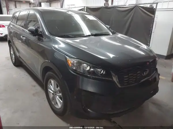 5XYPG4A58LG625093 2020 KIA SORENTO - Image 1