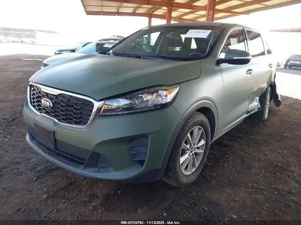 5XYPG4A58LG627975 2020 KIA SORENTO - Image 2
