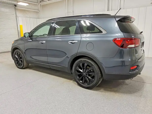 5XYPG4A58LG693250 2020 KIA SORENTO - Image 2