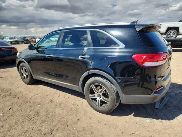 5XYPG4A59GG005326 2016 KIA SORENTO - Image 2