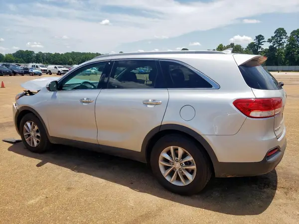 5XYPG4A59GG008906 2016 KIA SORENTO - Image 2