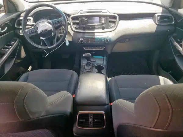 5XYPG4A59GG008906 2016 KIA SORENTO - Image 8