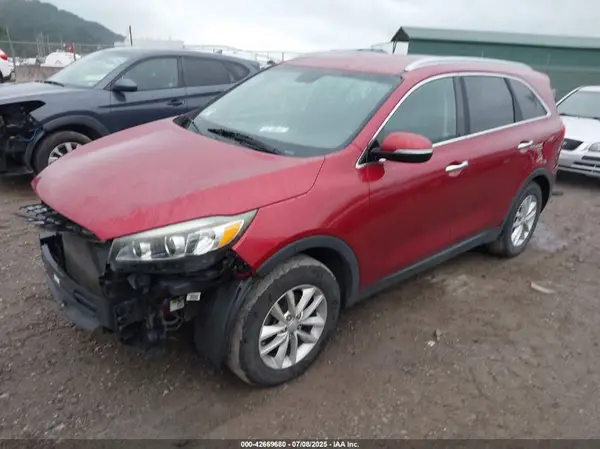 5XYPG4A59GG078888 2016 KIA SORENTO - Image 2
