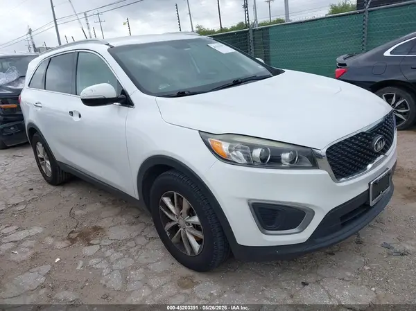 5XYPG4A59GG107919 2016 KIA SORENTO - Image 1