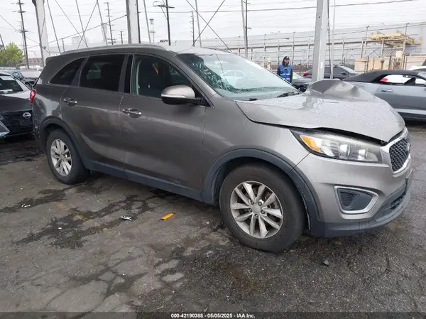 5XYPG4A59GG111016 2016 KIA SORENTO - Image 1