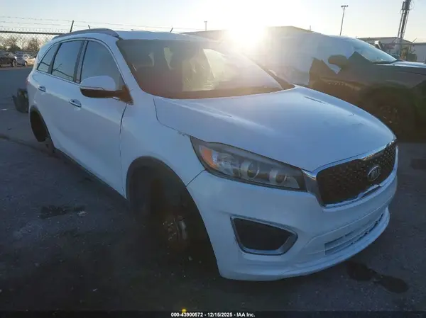 5XYPG4A59GG129581 2016 KIA SORENTO - Image 1