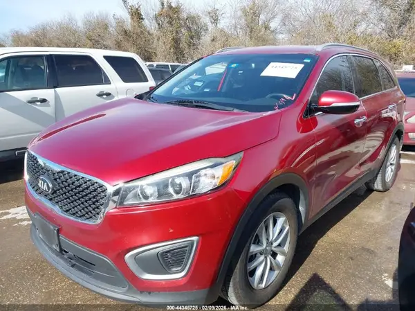 5XYPG4A59GG178747 2016 KIA SORENTO - Image 2