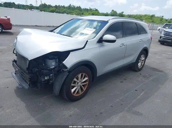 5XYPG4A59HG237376 2017 KIA SORENTO - Image 2