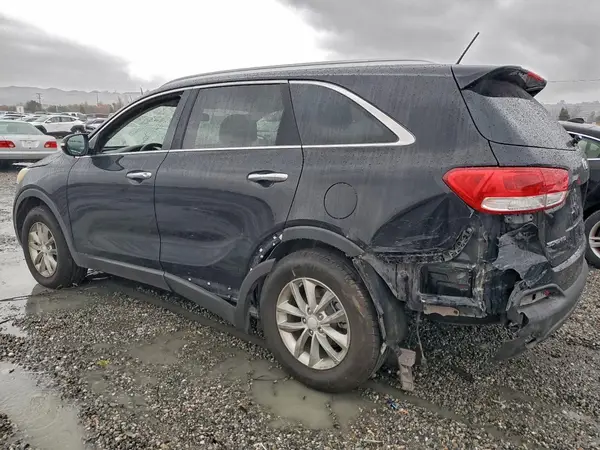 5XYPG4A59HG292085 2017 KIA SORENTO - Image 2