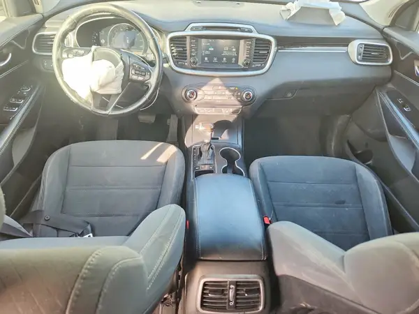 5XYPG4A59JG339217 2018 KIA SORENTO - Image 8