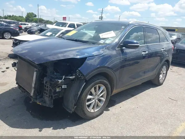 5XYPG4A59JG360908 2018 KIA SORENTO - Image 2