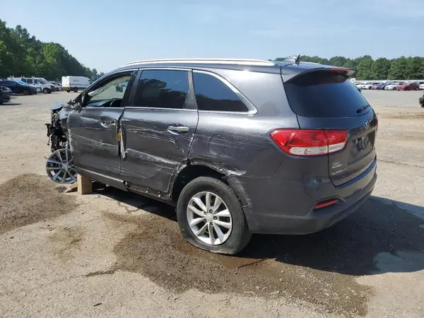 5XYPG4A59JG361654 2018 KIA SORENTO - Image 2
