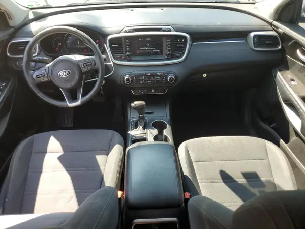 5XYPG4A59JG361654 2018 KIA SORENTO - Image 8