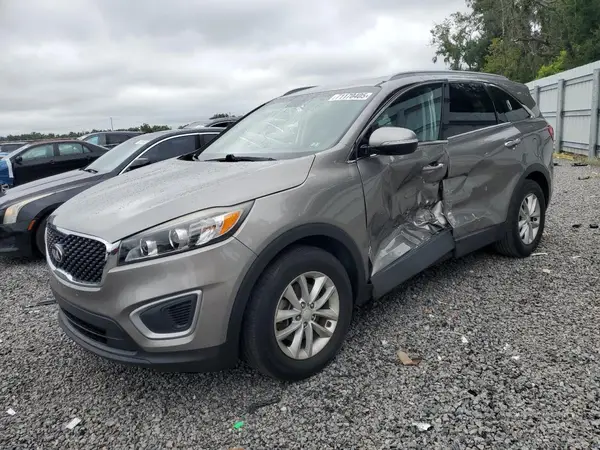 5XYPG4A59JG387414 2018 KIA SORENTO - Image 1