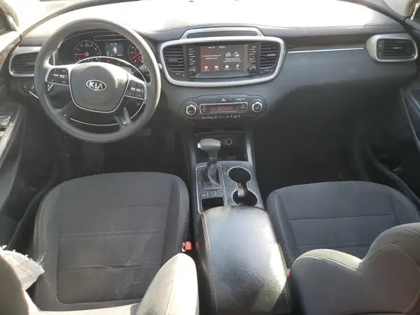 5XYPG4A59KG440291 2019 KIA SORENTO - Image 8