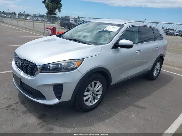 5XYPG4A59KG441781 2019 KIA SORENTO - Image 2