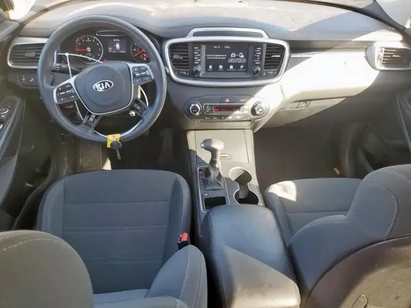 5XYPG4A59KG482914 2019 KIA SORENTO - Image 8