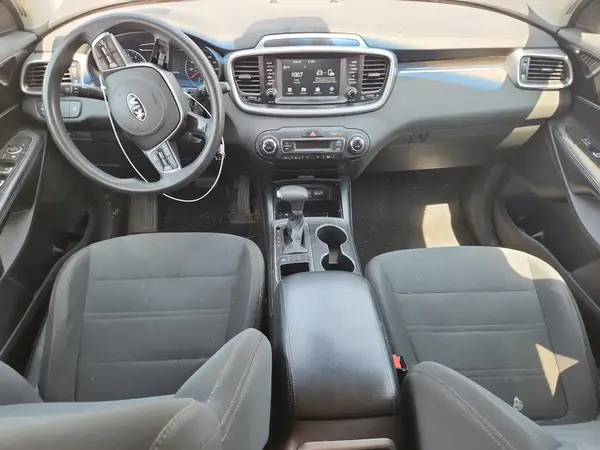 5XYPG4A59KG484730 2019 KIA SORENTO - Image 8