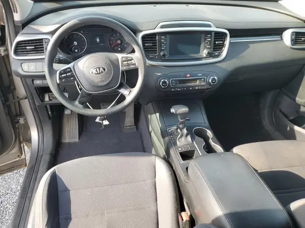5XYPG4A59KG487787 2019 KIA SORENTO - Image 8
