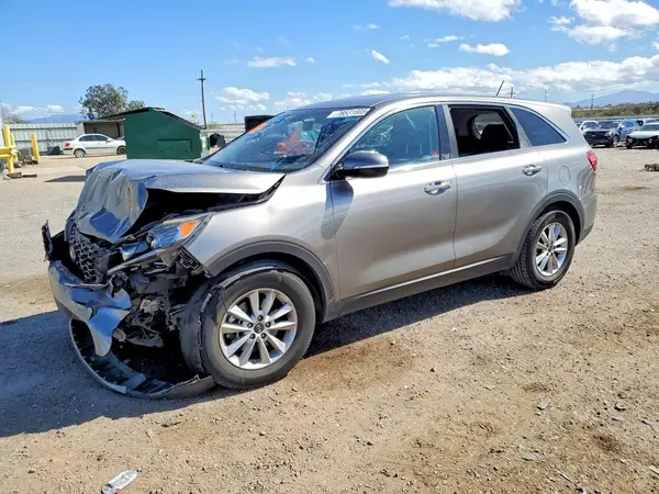 5XYPG4A59KG489572 2019 KIA SORENTO - Image 1