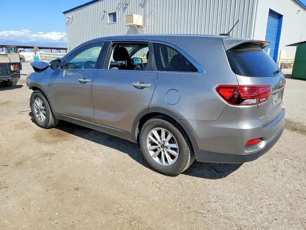 5XYPG4A59KG489572 2019 KIA SORENTO - Image 2