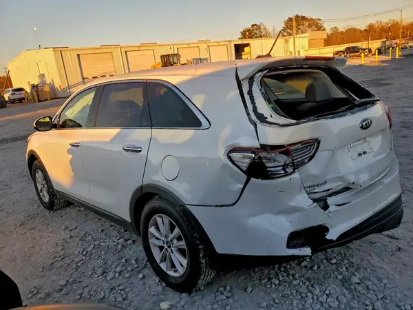 5XYPG4A59KG490348 2019 KIA SORENTO - Image 2